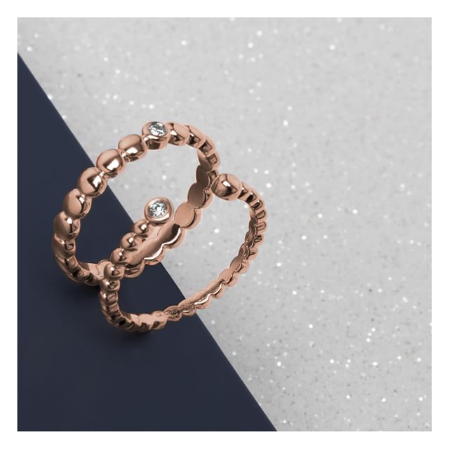 Découvrez nos bagues de la collection Eclipse de Lune, disponible sur notre site www.lagarconnediamant.com