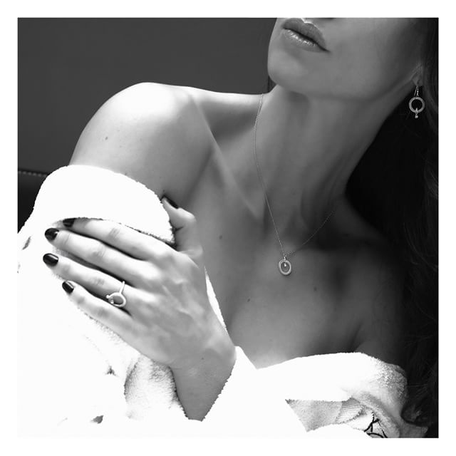 Découvrez la collection Episode Indélébile avec notre parure Eclipse de Lune en #diamant sur notre boutique en ligne www.lagarconnediamant.com